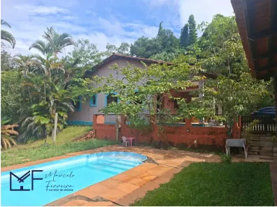 Fazenda/Sítio com 4 Quartos à venda, 300m² no Zona Rural, Florestal