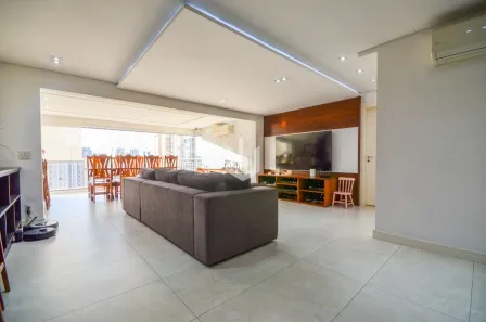 Apartamento com 3 Quartos à venda, 160m² no Santo Amaro, São Paulo