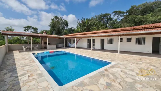 Fazenda/Sítio com 2 Quartos à venda, 900m² no , Mairinque