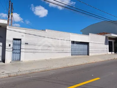 Casa com 3 Quartos para alugar, 223m² no Jardim Paulistano, São Carlos