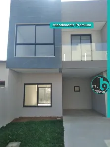 Sobrado com 3 Quartos à venda, 145m² no Uberaba, Curitiba