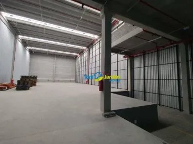Galpão/Depósito/Armazém para alugar, 1192m² no Parque Jaçatuba, Santo André