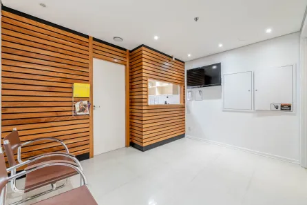 Sala Comercial à venda, 106m² no Bela Vista, Porto Alegre