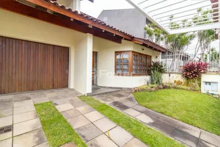 Casa com 3 Quartos à venda, 360m² no Glória, Porto Alegre