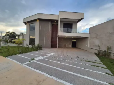 Sobrado com 3 Quartos para alugar, 235m² no , Itupeva