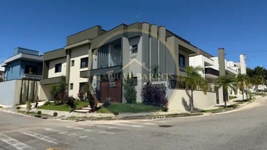 Sobrado com 4 Quartos à venda, 310m² no Residencial Colinas, Caçapava