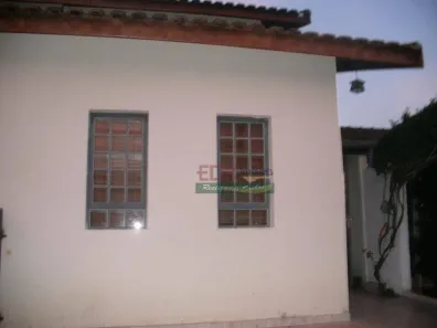 Sobrado com 3 Quartos à venda, 140m² no Residencial Novo Horizonte, Taubaté