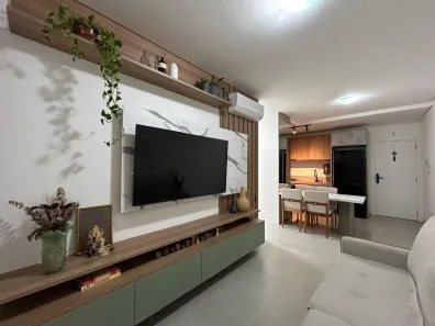 Apartamento com 2 Quartos à venda, 68m² no Córrego Grande, Florianópolis