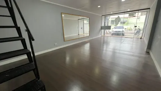 Ponto Comercial para alugar, 80m² no Campo Grande, Rio de Janeiro
