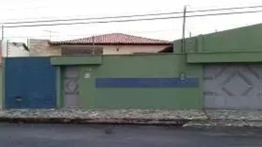Casa com 5 Quartos à venda, 350m² no Fátima, Teresina