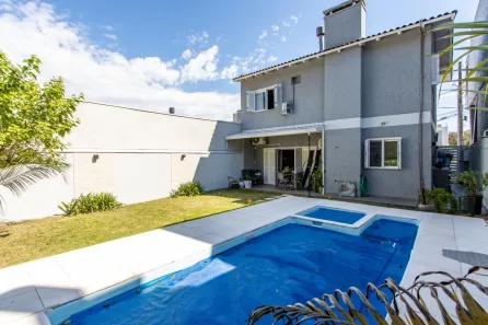 Casa de Condomínio com 3 Quartos à venda, 162m² no Hípica, Porto Alegre