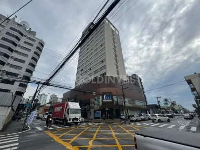 Sala Comercial para alugar, 55m² no Centro I, Brusque