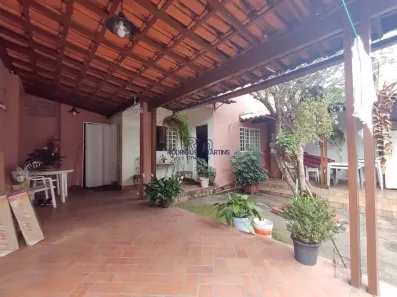 Casa com 3 Quartos à venda, 222m² no Jardim Montanhês, Belo Horizonte