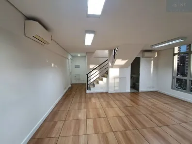 Sala Comercial à venda, 68m² no Cerqueira César, São Paulo