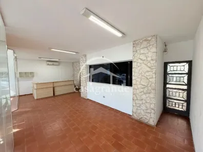 Imóvel Comercial com 5 Quartos para alugar, 453m² no Nossa Senhora Aparecida, Uberlândia