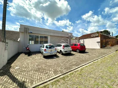 Casa com 6 Quartos à venda, 267m² no Uvaranas, Ponta Grossa