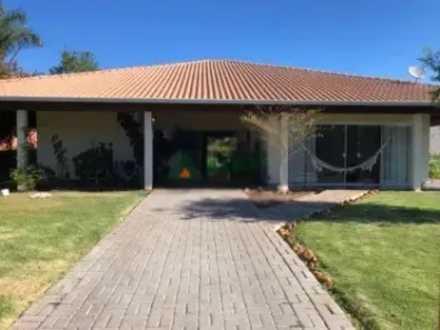 Casa de Condomínio com 3 Quartos para alugar, 300m² no Loteamento Terras de Canaã, Cambé