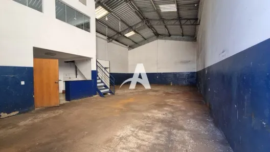 Galpão/Depósito/Armazém para alugar, 260m² no Tibery, Uberlândia