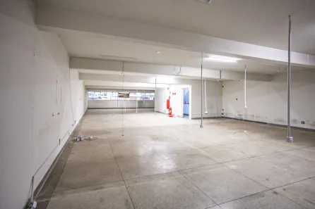 Ponto Comercial para alugar, 240m² no Centro, Osasco