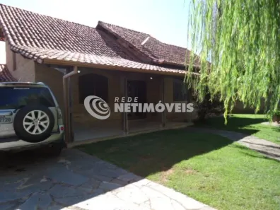 Casa com 4 Quartos à venda, 200m² no Bandeirantes (Pampulha), Belo Horizonte