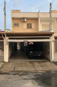 Casa com 3 Quartos à venda, 210m² no Santana, Pindamonhangaba