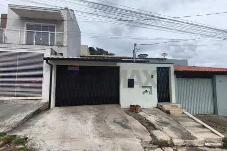 Casa com 3 Quartos à venda, 200m² no Vale do Sol, Lavras