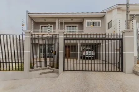 Casa com 4 Quartos à venda, 285m² no Nova Rússia, Ponta Grossa