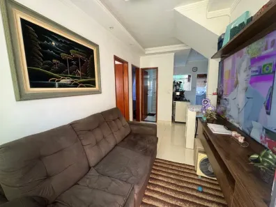 Casa com 2 Quartos à venda, 46m² no Maracanã, Praia Grande