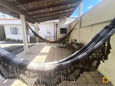 Casa com 3 Quartos à venda, 153m² no Itacorubi, Florianópolis