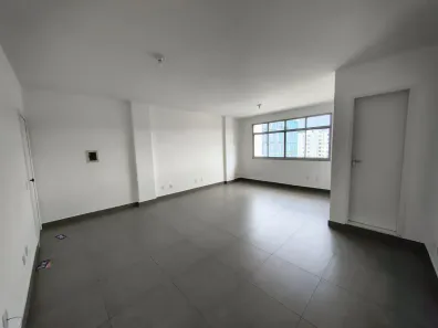 Sala Comercial para alugar, 34m² no Centro, Petrópolis