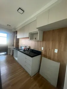 Apartamento com 3 Quartos para alugar, 77m² no Calhau, São Luís