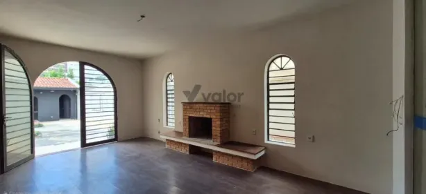 Imóvel Comercial com 7 Quartos para alugar, 257m² no Cambuí, Campinas