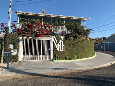 Casa com 3 Quartos à venda, 256m² no Jardim Mercedes, Campinas