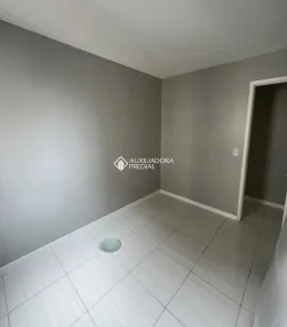Apartamento com 2 Quartos para alugar, 48m² no Igara, Canoas