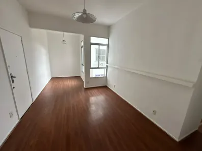Apartamento com 2 Quartos para alugar, 72m² no Leblon, Rio de Janeiro