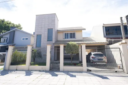 Casa com 3 Quartos à venda, 337m² no Centro, Pelotas