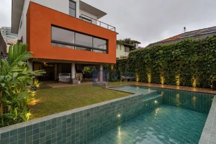 Casa com 4 Quartos à venda, 486m² no Pacaembu, São Paulo