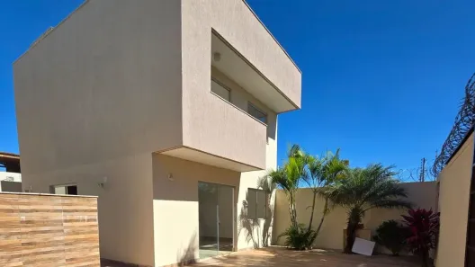 Sobrado com 3 Quartos à venda, 105m² no Parque Amazônia, Goiânia