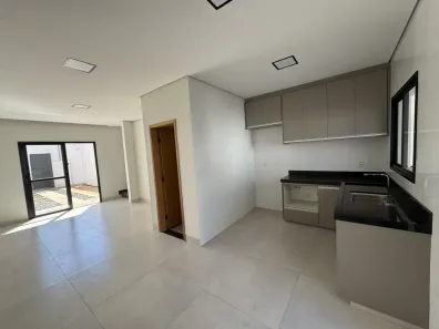 Casa com 3 Quartos à venda, 106m² no Novo Mundo, Uberlândia