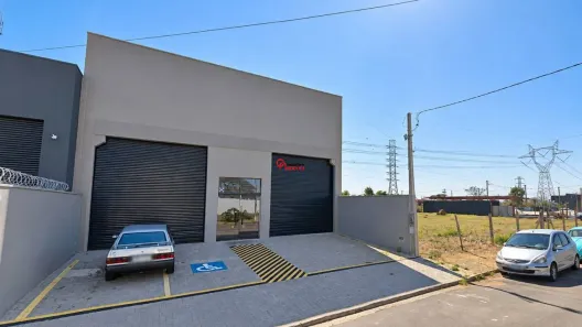Ponto Comercial para alugar, 335m² no Parque Universitário, Americana