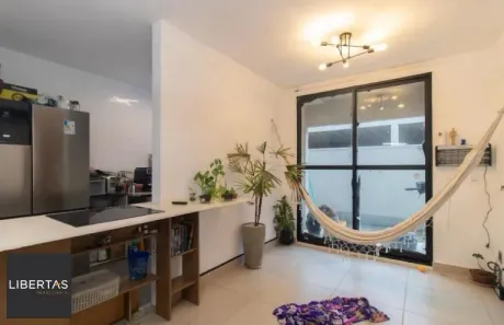 Apartamento com 2 Quartos à venda, 75m² no Camaquã, Porto Alegre