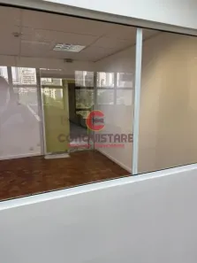 Galpão/Depósito/Armazém para alugar, 212m² no República, São Paulo