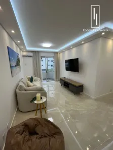 Apartamento com 3 Quartos para alugar, 120m² no Centro, Florianópolis