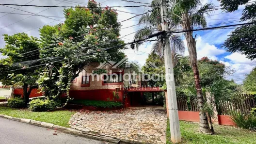Casa com 4 Quartos à venda, 200m² no Condomínio Flamboyant-B, Atibaia