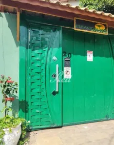 Fazenda/Sítio com 4 Quartos à venda, 160m² no Parque das Varinhas, Mogi das Cruzes