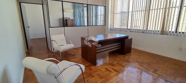 Sala Comercial à venda, 39m² no Centro Histórico, Porto Alegre