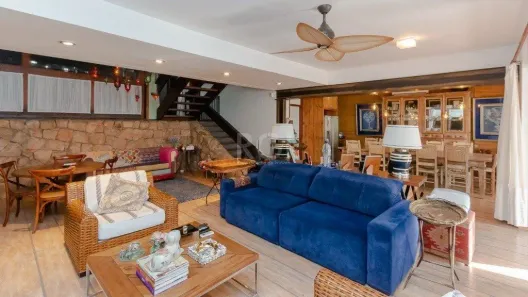 Casa com 6 Quartos à venda, 540m² no Boa Vista, Porto Alegre