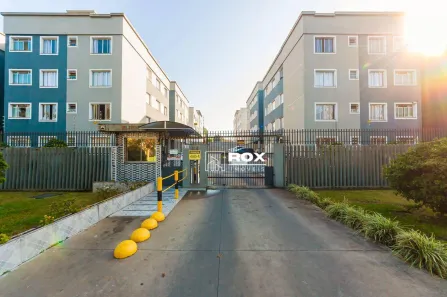Apartamento com 2 Quartos para alugar, 45m² no Capão Raso, Curitiba