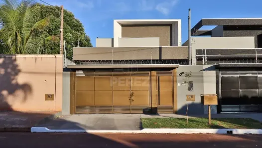Casa com 3 Quartos à venda, 134m² no Parque Residencial Rita Vieira, Campo Grande