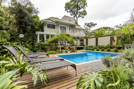 Casa de Condomínio com 4 Quartos à venda, 407m² no São João, Curitiba